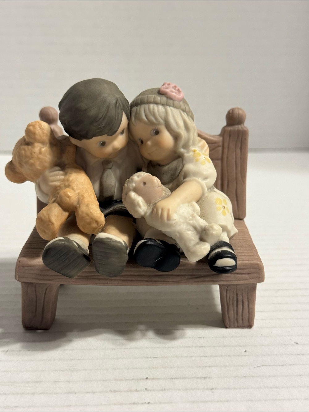 VTG “99 Enesco Kim Anderson Figurine